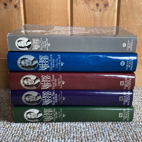 Barnes & Noble Other - The Diary of Virginia Woolfe Volumes 1-5